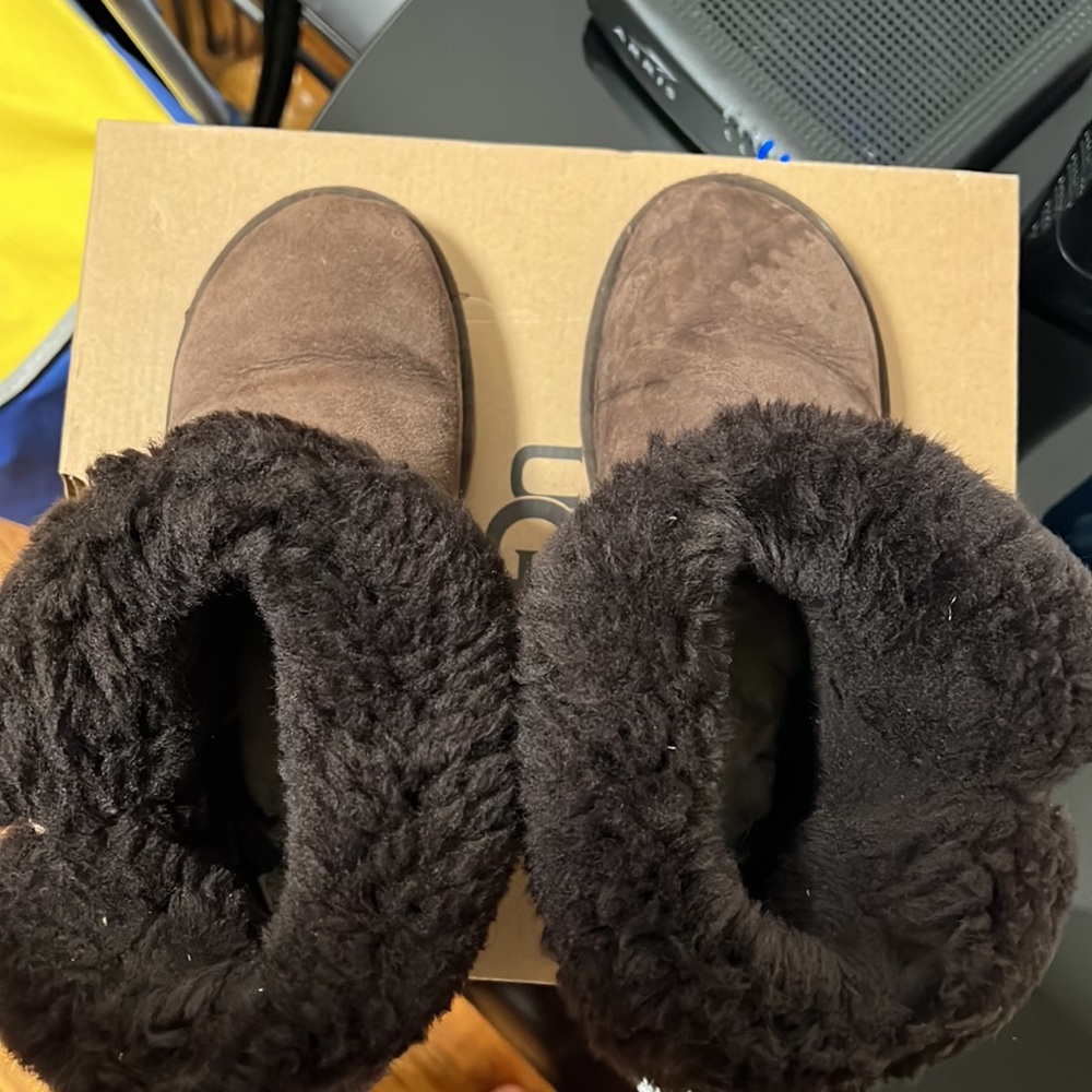 UGG W Bailey botton